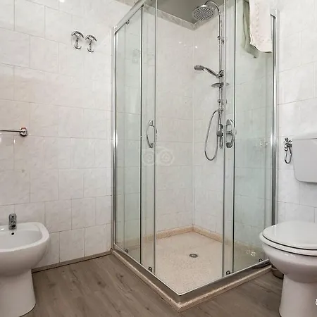 Costes Szálloda 3*